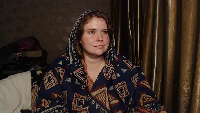 daisy low online show from 02-23-25, 04:13