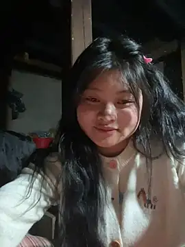 Snapshot of Anges893 chatting on 03-16-25, 12:11 Anges893 online show from 03-16-25, 12:11