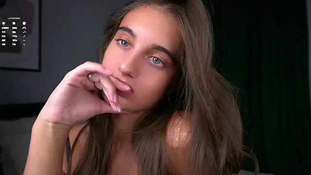 PiquingOgalala online show from 11-22-25, 01:04