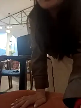 Snapshot of Love_making chatting on 12-15-25, 03:33 Love making online show from 12-15-25, 03:33