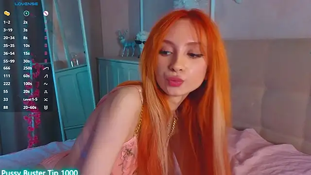 Snapshot of AgataBella chatting on 02-18-25, 11:19 AgataBella online show from 02-18-25, 11:19