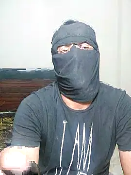 Snapshot of Nisreenn chatting on 09-24-25, 12:58 Nisreenn online show from 09-24-25, 12:58