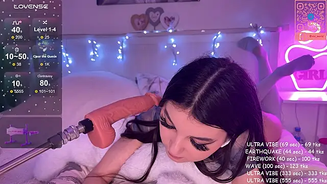 Veronica leal online show from 12-09-24, 03:33