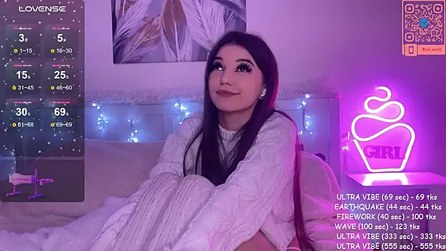 Veronica leal online show from 01-08-25, 04:33