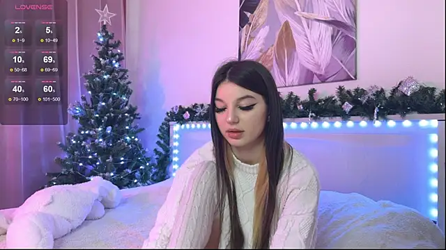 Snapshot of Veronica_leal chatting on 12-22-25, 11:29 Veronica leal online show from 12-22-25, 11:29