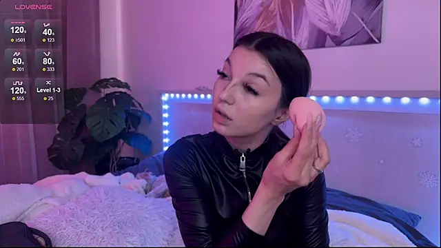 Veronica leal online show from 06-17-26, 09:56
