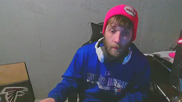 Snapshot of Superoz77 chatting on 12-06-24, 11:14 Superoz77 online show from 12-06-24, 11:14