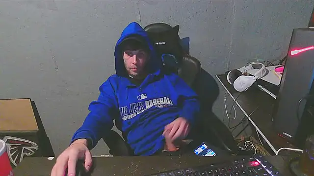 Snapshot of Superoz77 chatting on 12-28-24, 07:33 Superoz77 online show from 12-28-24, 07:33