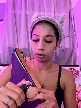 Lina10 online show from 01-13-26, 09:09