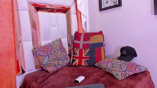 Snapshot of dilan_scootk_ chatting on 05-03-26, 11:38 dilan scootk online show from 05-03-26, 11:38