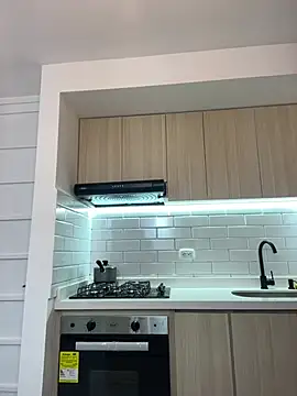 VictoriaRoss1 online show from 01-09-26, 01:41