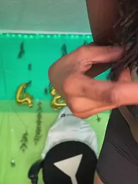 Blazerina online show from 04-19-26, 07:38