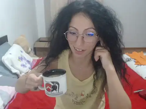 Emmatoo online show from 07-15-26, 05:40