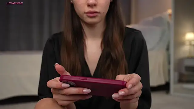 Amely Young online show from 12-01-25, 02:05