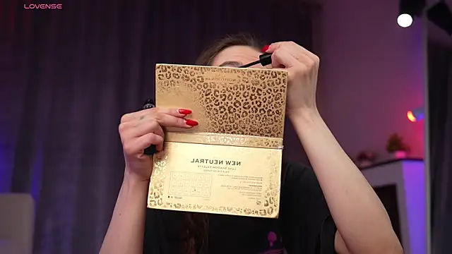 Amely Young online show from 04-07-26, 02:23