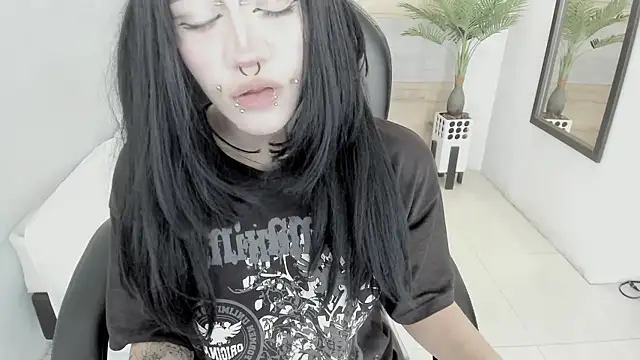 Snapshot of celestica_rose chatting on 10-07-25, 09:56 celestica rose online show from 10-07-25, 09:56