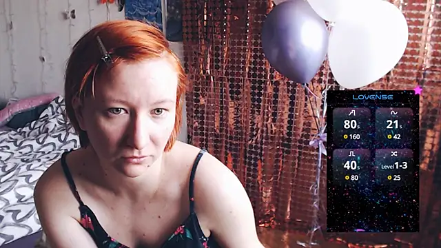 Snapshot of licentia__poetica chatting on 02-22-25, 10:40 licentia  poetica online show from 02-22-25, 10:40