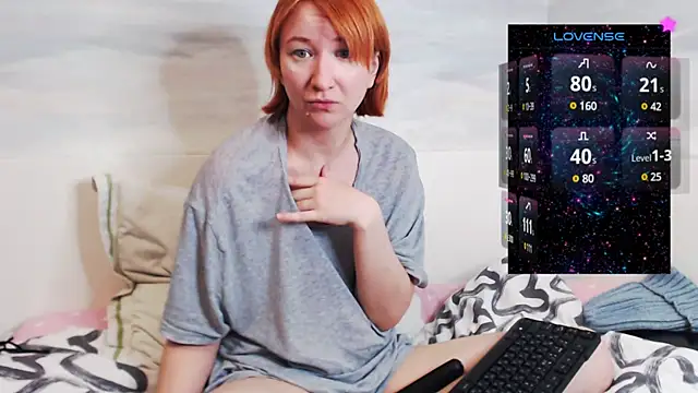 Snapshot of licentia__poetica chatting on 03-14-25, 11:00 licentia  poetica online show from 03-14-25, 11:00