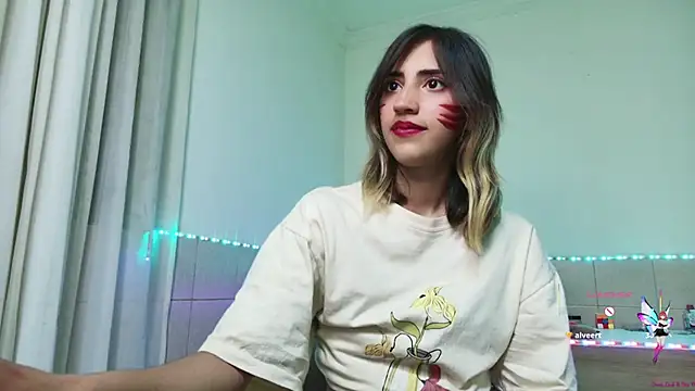 Snapshot of linnie_ chatting on 09-19-25, 06:59 linnie  online show from 09-19-25, 06:59