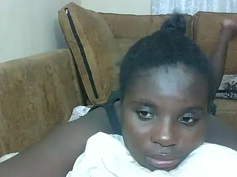 hotebbbyy online show from 07-17-26, 11:09