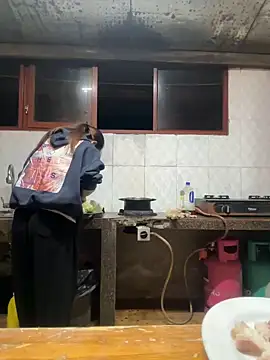 Hellen 111 online show from 12-03-24, 11:33