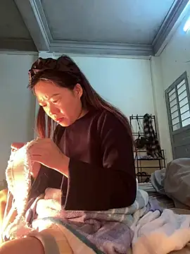 Hellen 111 online show from 01-20-25, 02:01