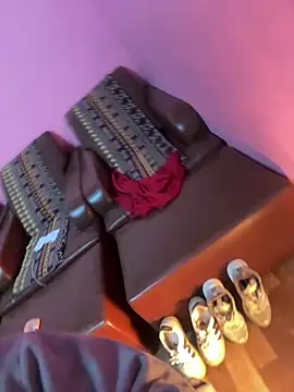 Hellen 111 online show from 02-07-25, 09:47