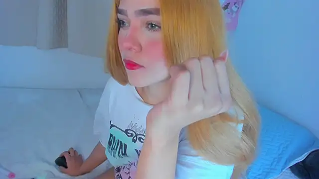 Snapshot of Sweet_MaryJane2 chatting on 12-22-24, 01:12 Sweet MaryJane2 online show from 12-22-24, 01:12