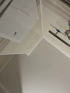 KateRedgar online show from 12-21-25, 02:24