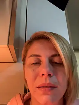 tanyagrey online show from 10-21-25, 05:52