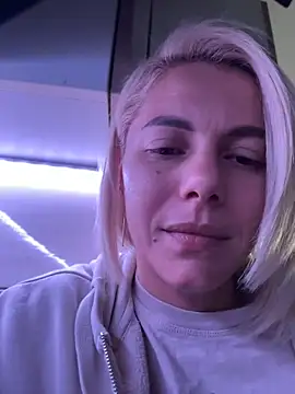 tanyagrey online show from 05-05-26, 06:54