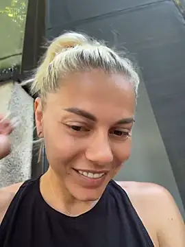 tanyagrey online show from 06-26-26, 07:46