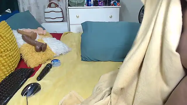 GaggingQueenxx online show from 06-08-26, 03:45