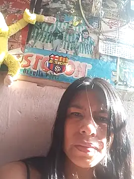 Alanagracia online show from 12-19-25, 01:07