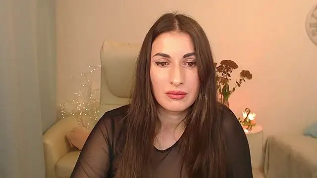 MaryMalory11 online show from 11-02-25, 05:26