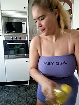 Snapshot of lamorbosa37 chatting on 12-10-24, 11:54 lamorbosa37 online show from 12-10-24, 11:54