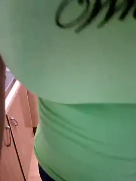 Snapshot of lamorbosa37 chatting on 09-16-25, 06:42 lamorbosa37 online show from 09-16-25, 06:42