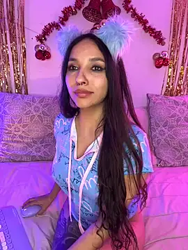 ThaliaRivera  online show from 12-17-24, 07:29