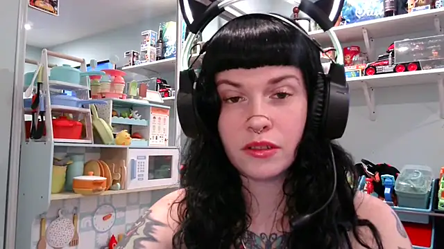 Marcelinegoddess online show from 02-17-25, 03:58