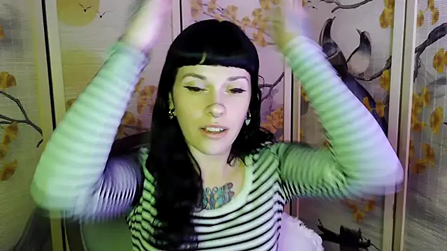 Snapshot of Marcelinegoddess chatting on 03-29-26, 05:40 Marcelinegoddess online show from 03-29-26, 05:40