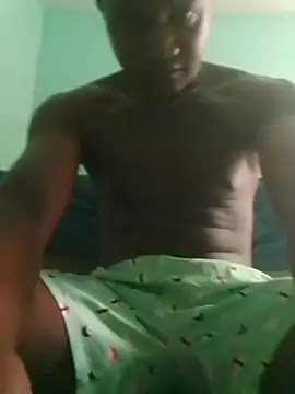 Algenis1232 online show from 04-05-26, 05:21