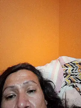 miicheele32 online show from 03-11-25, 06:53