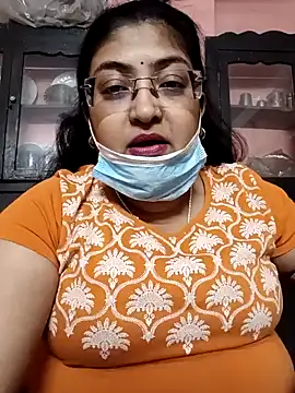 Snapshot of LAVERNIYA_ chatting on 01-24-25, 12:10 LAVERNIYA  online show from 01-24-25, 12:10