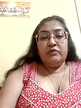 Snapshot of LAVERNIYA_ chatting on 02-15-25, 11:28 LAVERNIYA  online show from 02-15-25, 11:28