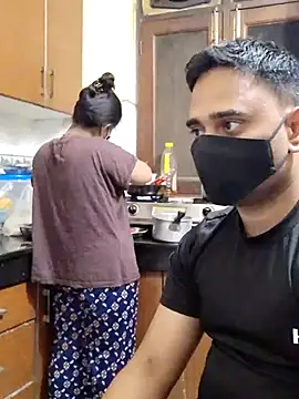 IND COUPLE1 online show from 02-20-25, 04:25