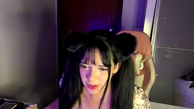 kitttyuwu online show from 01-12-25, 07:10