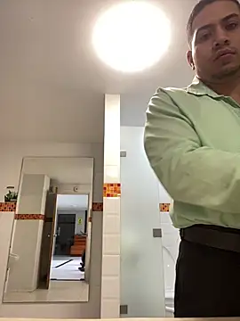 Juanes432 online show from 02-19-26, 08:05