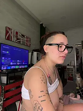 Hawitxui online show from 02-06-26, 09:12