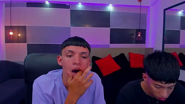 Juan Nd Steven online show from 12-13-24, 09:24