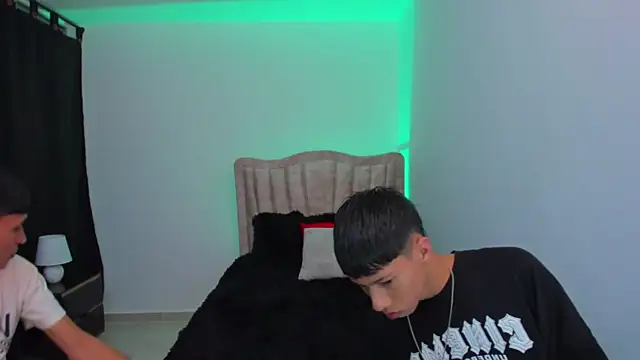 Juan Nd Steven online show from 09-30-25, 10:04